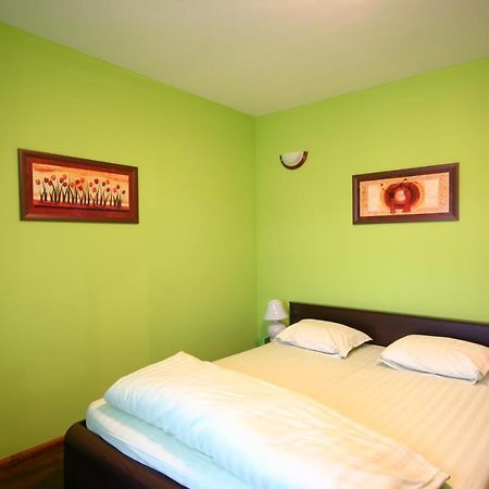 Private 4Br-2Ba Guest House Dryanovo With Pool And Free Parking 외부 사진