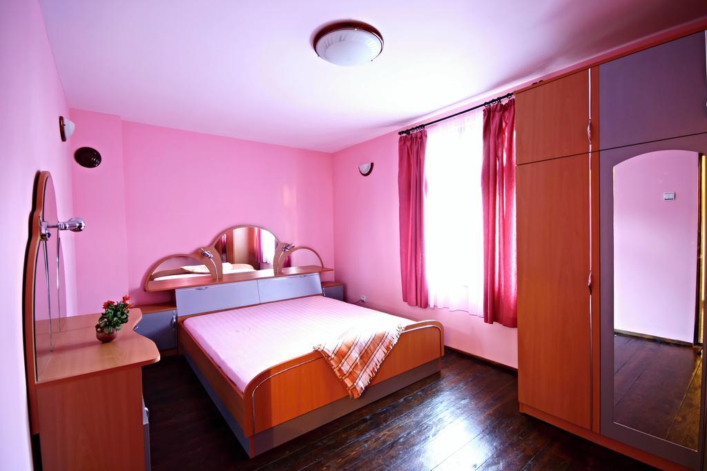 Private 4Br-2Ba Guest House Dryanovo With Pool And Free Parking 외부 사진